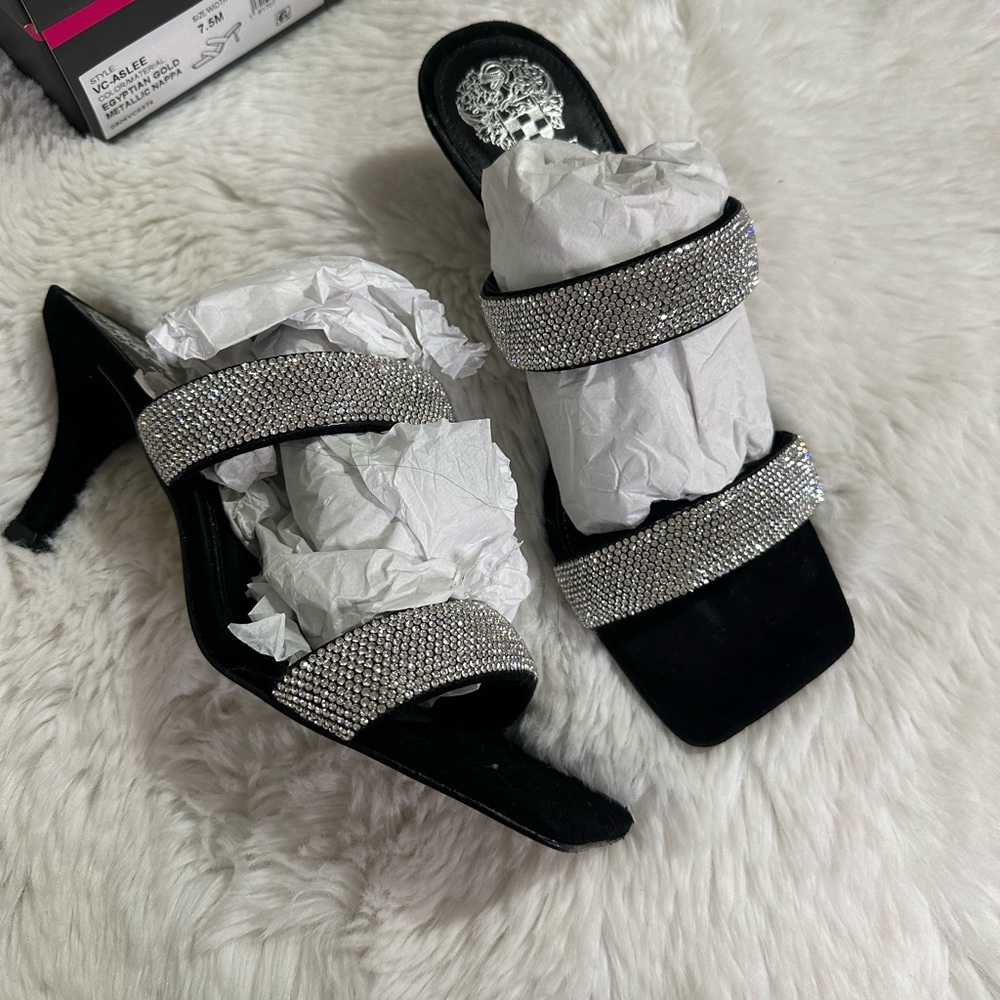 adorable shoes are very comfortable and very pretty; worn only once